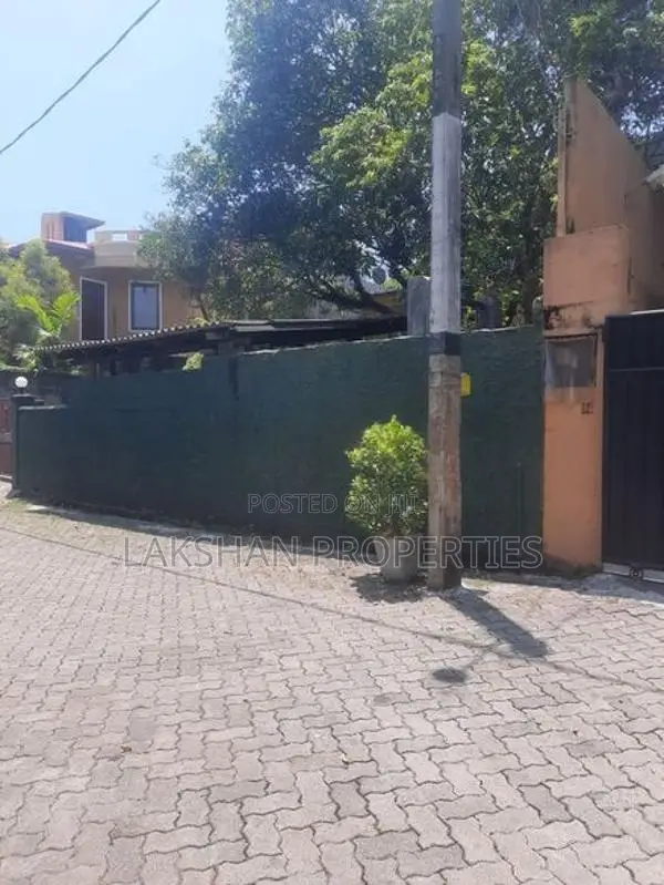 Land For Sale In Nugegoda Wijerama