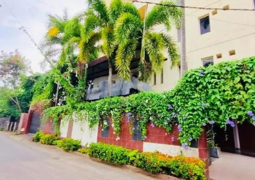 (NNI-65) Luxury Apartment for Sale in Rajagiriya