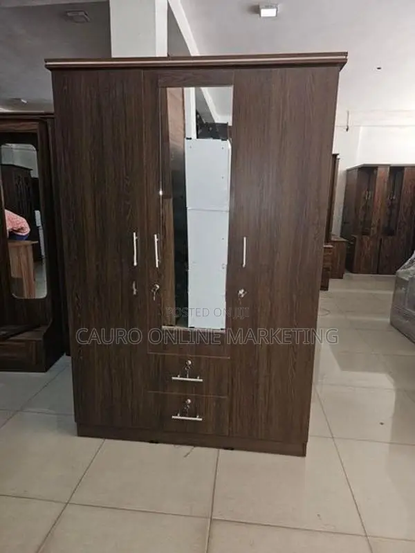 New Melamine Wardrobe 3 Door Cupboard 6*4 Ft