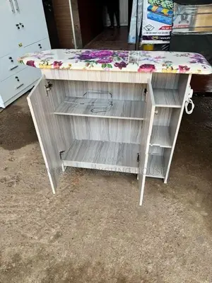 Modern American White S/rk Full Iron Cupboards