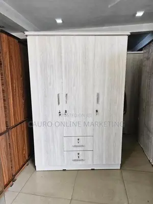 New Melamine Wardrobe 3 Door Cupboard 6*4 Ft