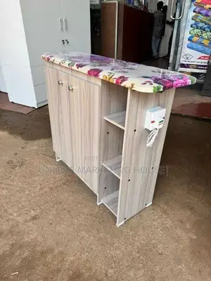 Modern American White S/rk Full Iron Cupboards