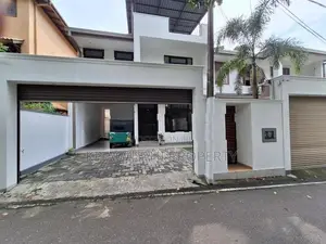 New House for Sale in Kalubowila