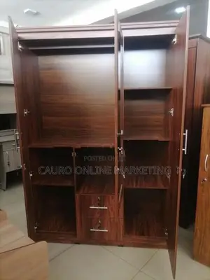 New Melamine 6*4 Ft Cupboard 3 Door Wardrobe
