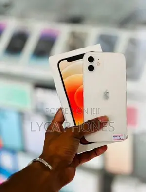 Apple iPhone 12 128GB (Used)