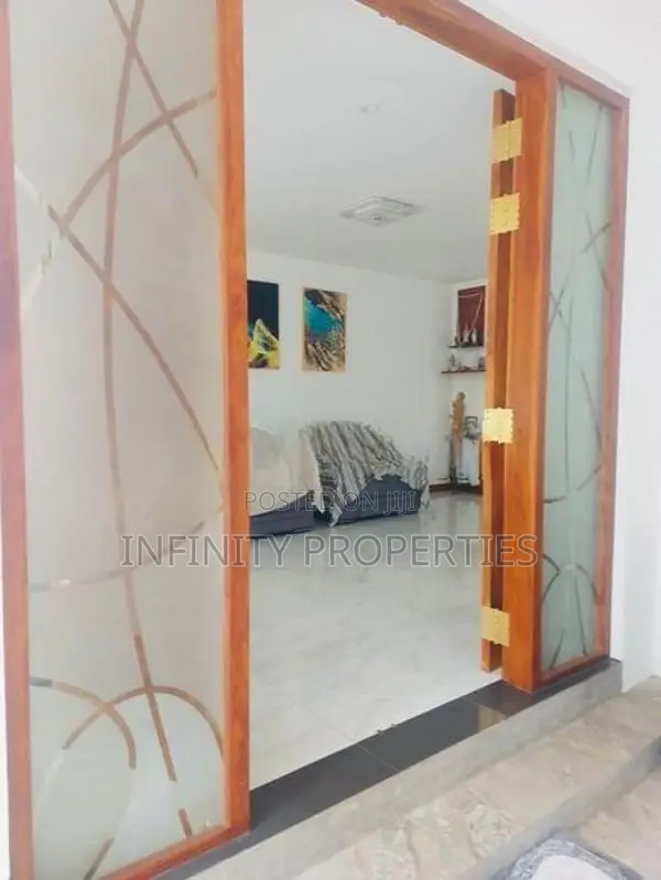(AFA73) New 03 Story Luxury house With 10 P sale At Boralesgamuwa