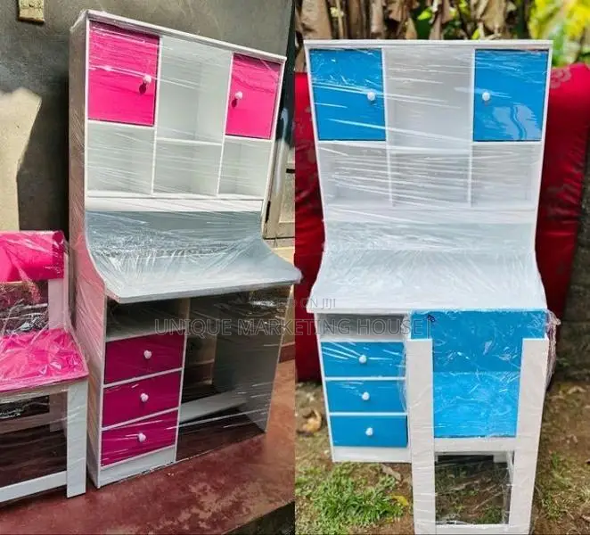 Modern Side 3 Drawer Kids Desk & Chairs