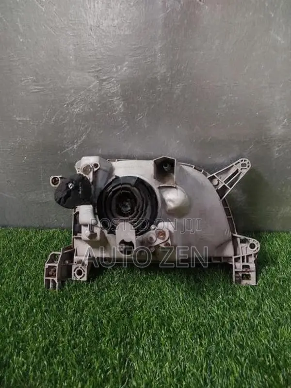 Dolphin Hiace 172 Headlight