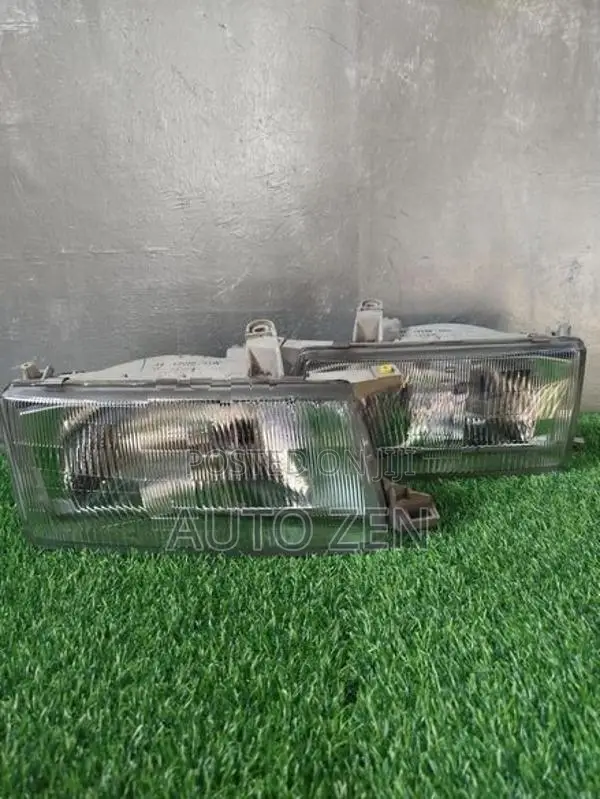 Tercel Headlight