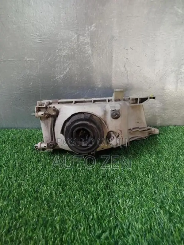 Tercel Headlight