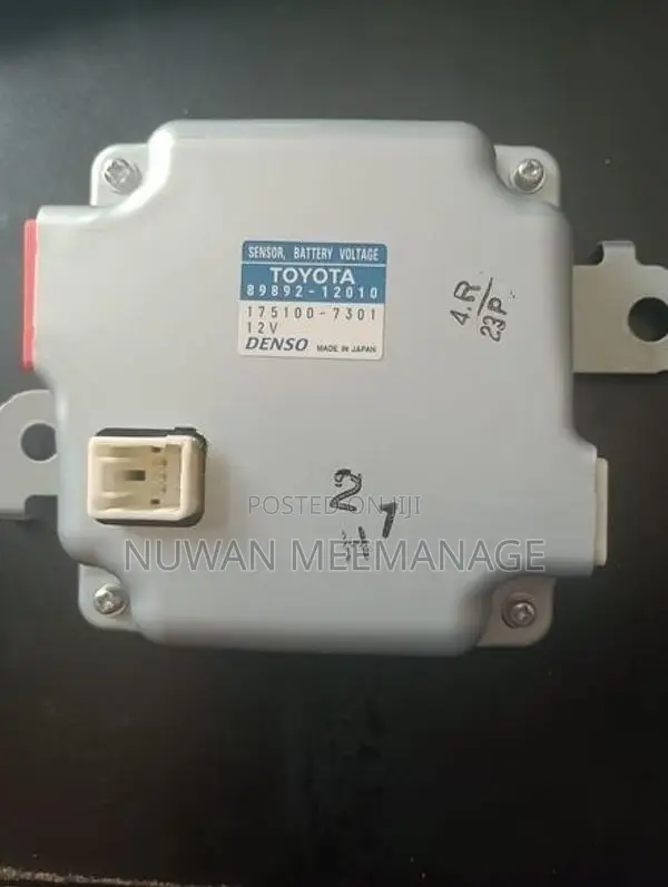 Toyota Voxy Battery Ecu Engine