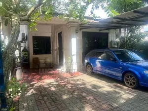 Sale Mount Lavinia Single Story House With 3 Parking (S141)