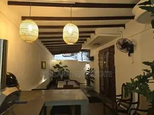 5 BR Luxury House for Sale in Nawala (SH 15136)