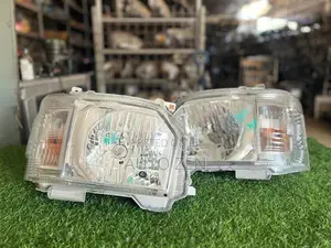 KDH 2012 Headlight