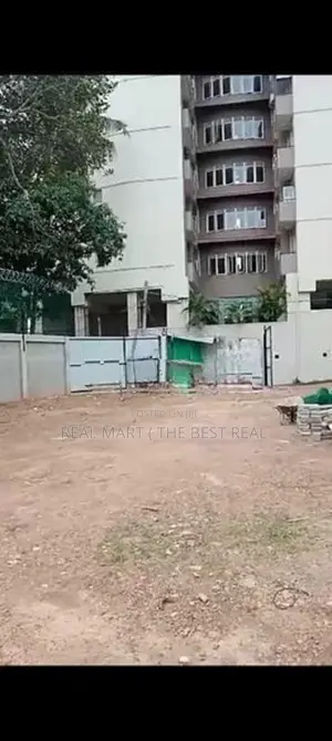 Colombo 5 : 35 Perches Land for Sale at Wijekumarathunga Mawatha