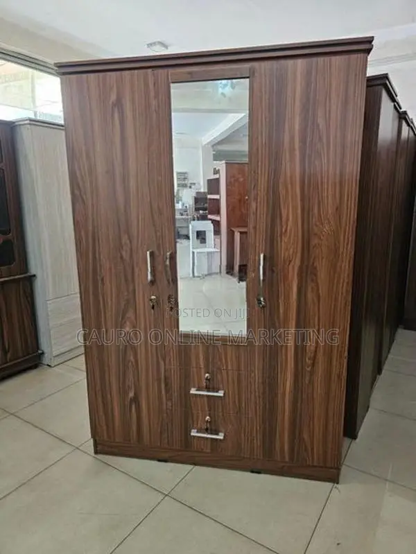 New Melamine 3 Door Wardrobe 6*4 Cupboard large fs