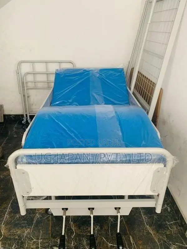 Hospital Bed Three Function Manual / Height Adjustable Patient
