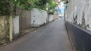 22 Perches Land for Sale in Colombo 04.