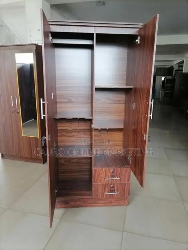 New Melamine 6*2.5 Cupboard Locker Wardrobe