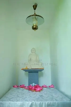 Minuwangoda : 3BR (145 Perch) Luxury Hotel for Sale