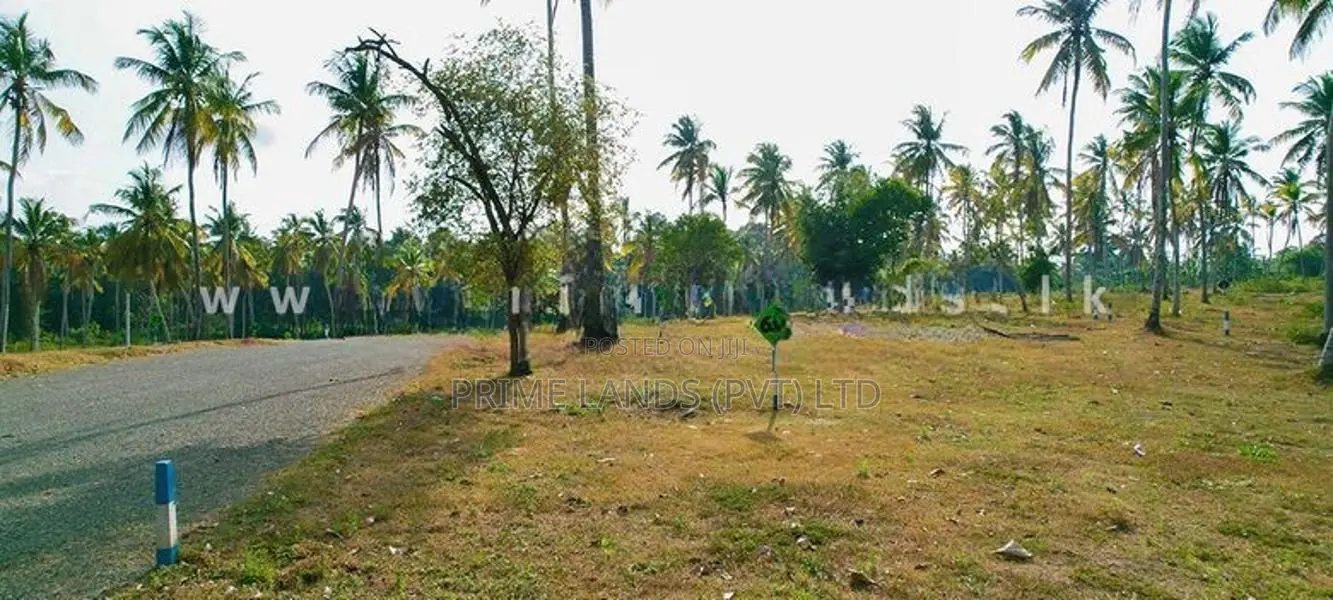 Land for Sale in Minuwangoda