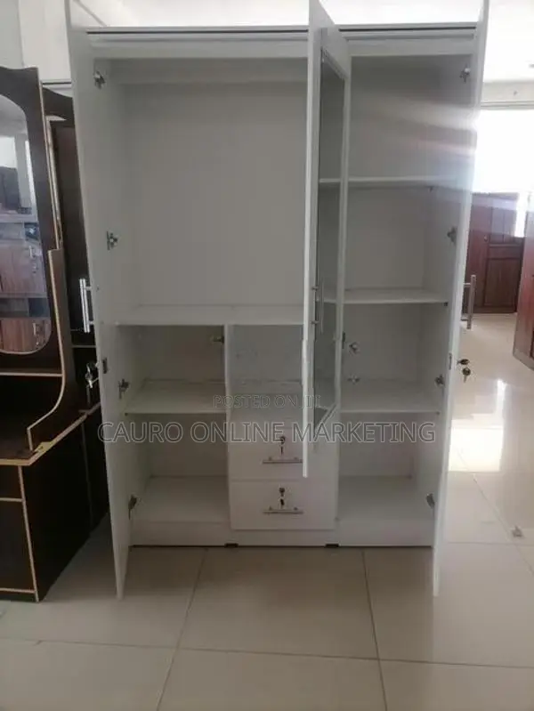 New White Colour Melamine 3 Door Cupboard 6*4 Wardrobe