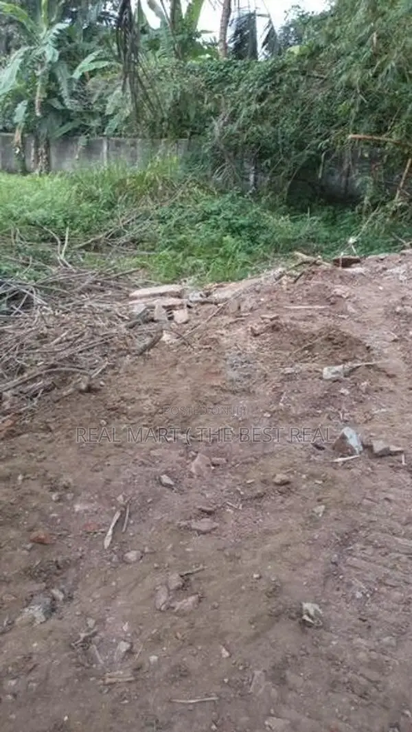Ja Ela 44 Perches Commercial Land for Sale