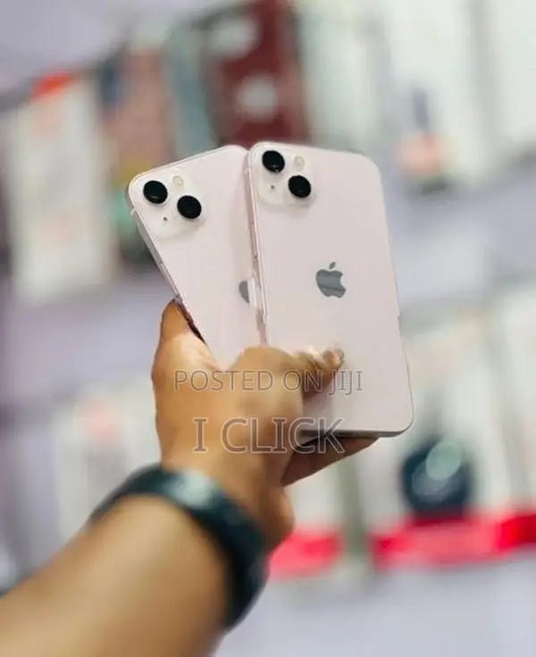 Apple iPhone 13 128GB (Used)