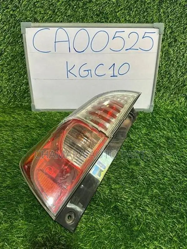 Toyota Passo (KGC-10) Tail Lamp