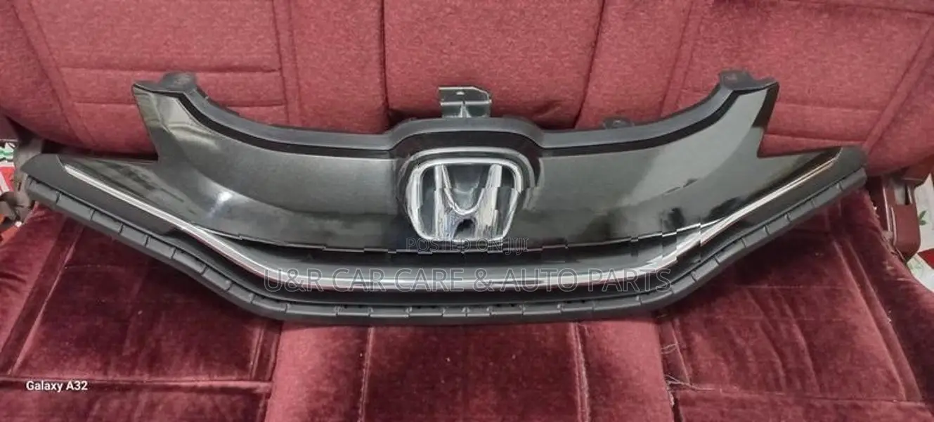 Honda Fit GP5 Shell