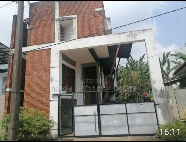 ☆ Piliyandala 2 Storey House for Sale ( Rs-218)