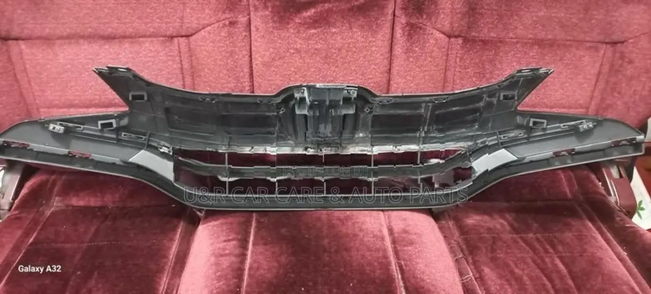 Honda Fit GP5 Shell