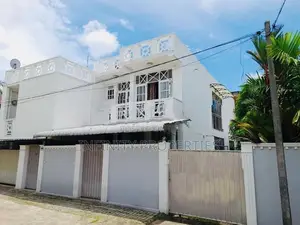 (AFA137) 03 Storey House for Sale Nugegoda