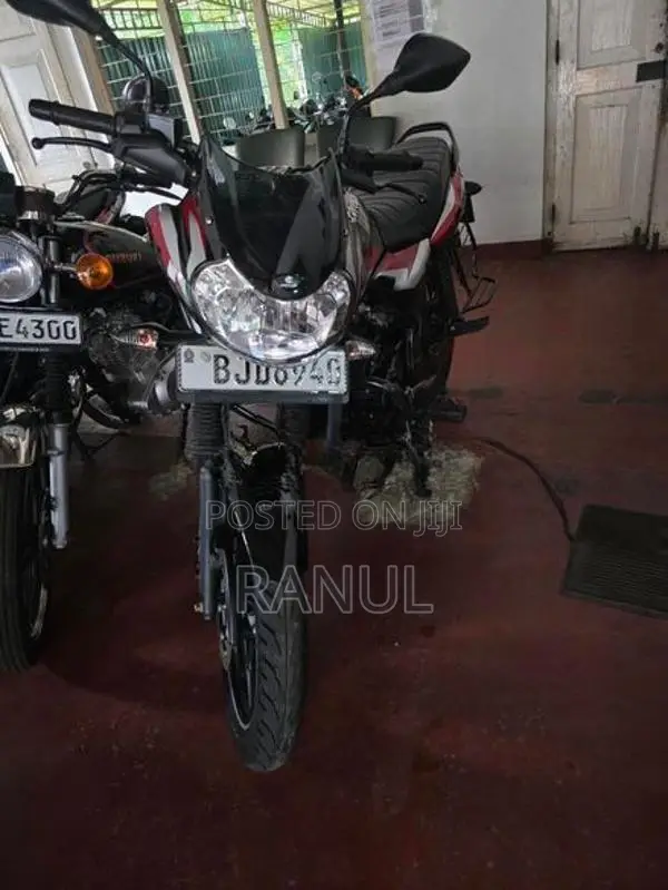 Bajaj Discover 125 2024