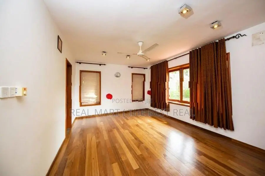Nugegoda : 5 A/C BR Newly Built Luxury House for Sale at Delkanda