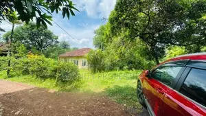 (AFA130 )74.8 p Bare Land Sale At Hokandara Thalawathugoda