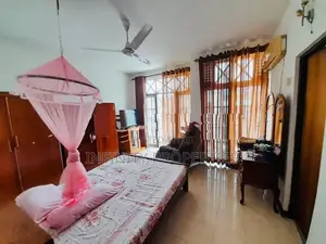 (AFA137) 03 Storey House for Sale Nugegoda