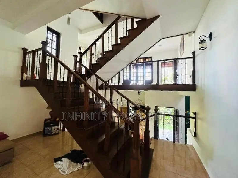 (AFA131) 2 Story House Sale at Thalawathugoda