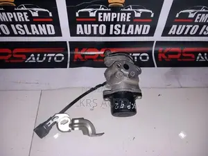 Toyota Belta SCP 92 EGR Valve