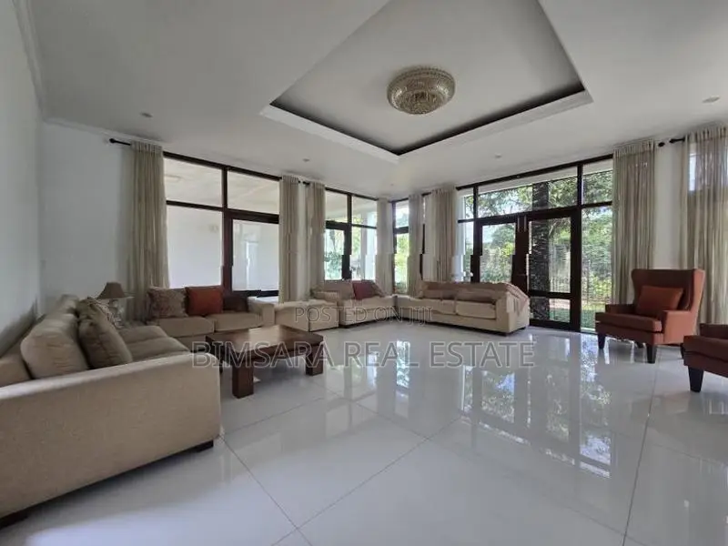 Lakefront Living at Its Finest – A Rare Retreat in the City (SH 15151)