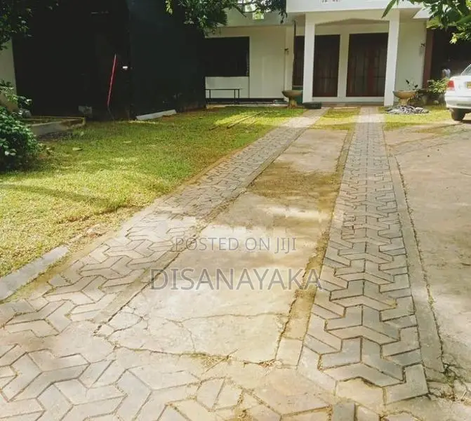 House for Sale Nugegoda Mirihana Ds2533