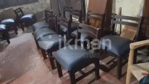 RESTAURANT TABLES & CHAIRS