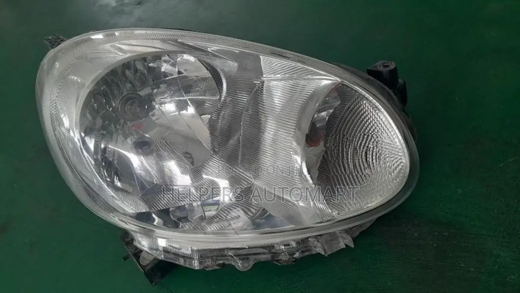 Nissan March K13 Head Light