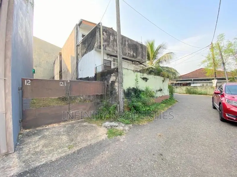 8.6P Land for Sale 1st Lane Pagoda Road, Nugegoda