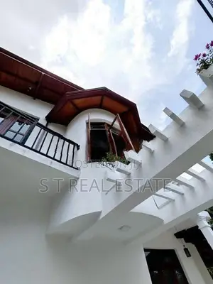 Newly Build Luxury 2 Storey House for Sale in Piliyandala