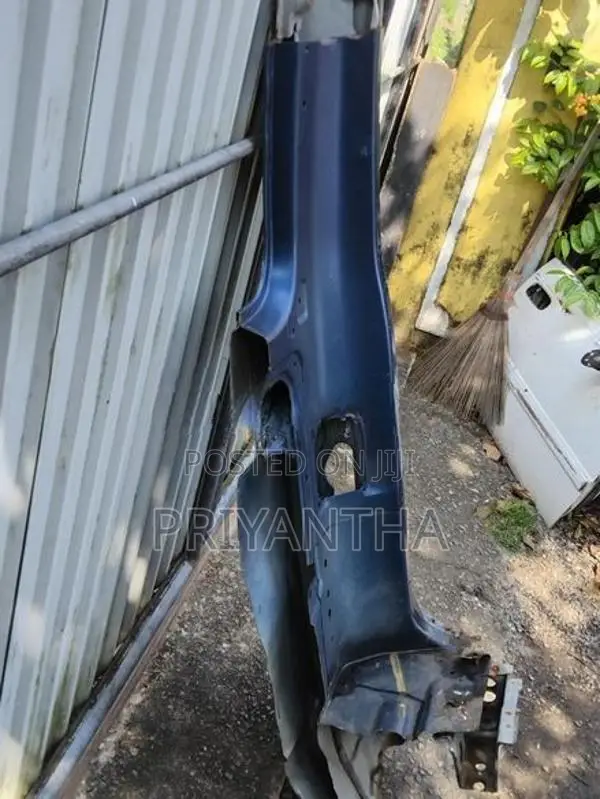 Toyota KDH Rear Right Body Panel/body Cut