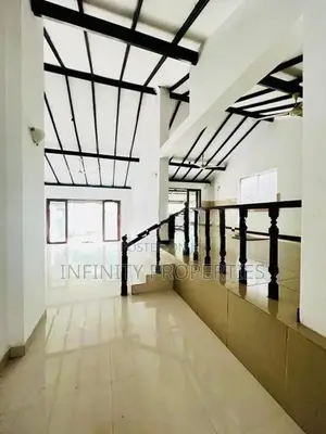 (NNI-188) Two storied house for sale at Raththanapitiya.