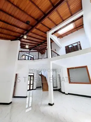 Newly Build Luxury 2 Storey House for Sale in Piliyandala