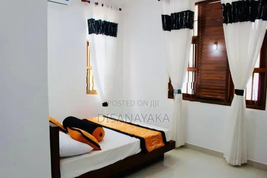 Luxury House for Sale Thalawathugoda Ds1844