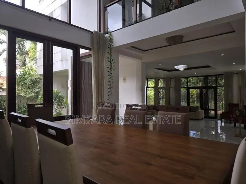 Lakefront Living at Its Finest – A Rare Retreat in the City (SH 15151)